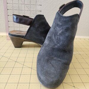 Naot 8 Grey Clog
